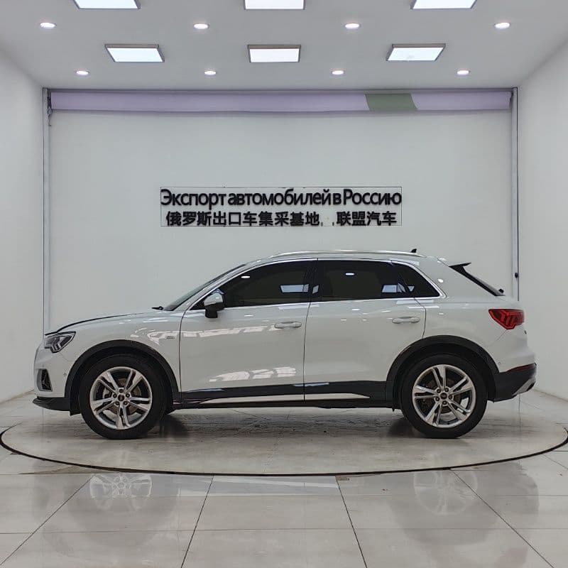 Audi Q3 2023 — миниатюра 3