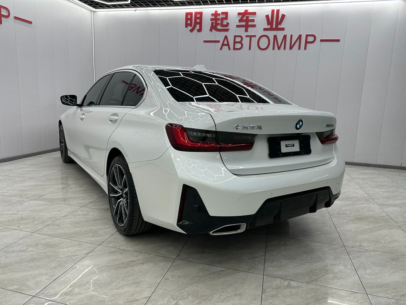 BMW 320LI M SPORT 2023 — миниатюра 4