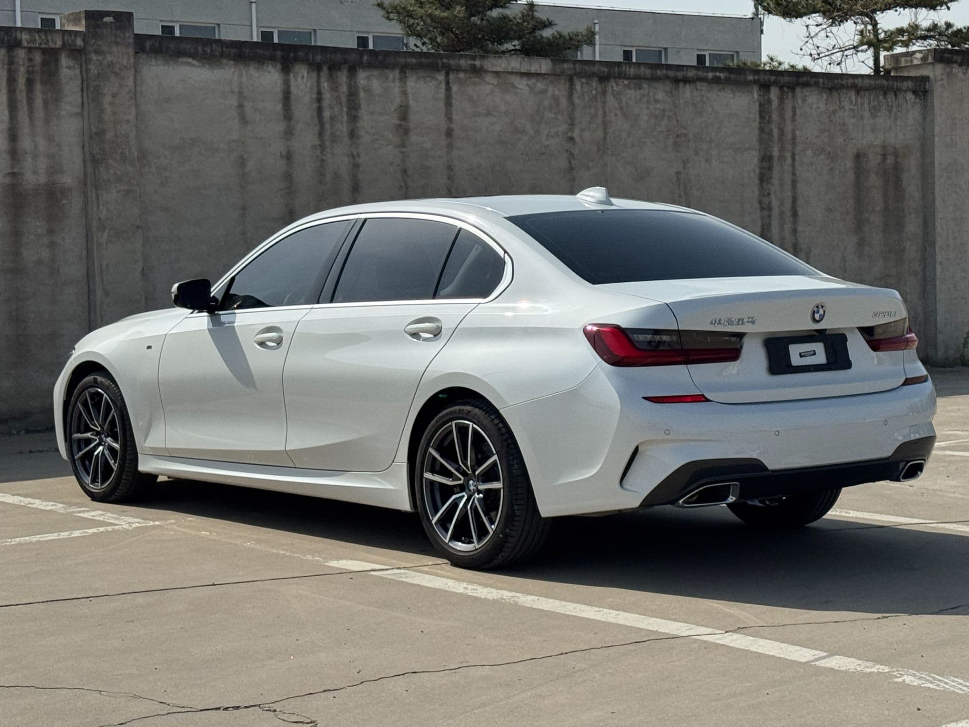 BMW 320LI M SPORT 2023 — миниатюра 4