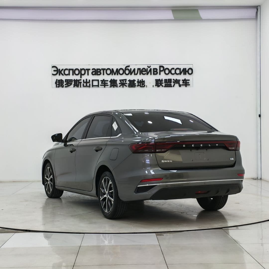 Geely Emgrand 2022 — миниатюра 5
