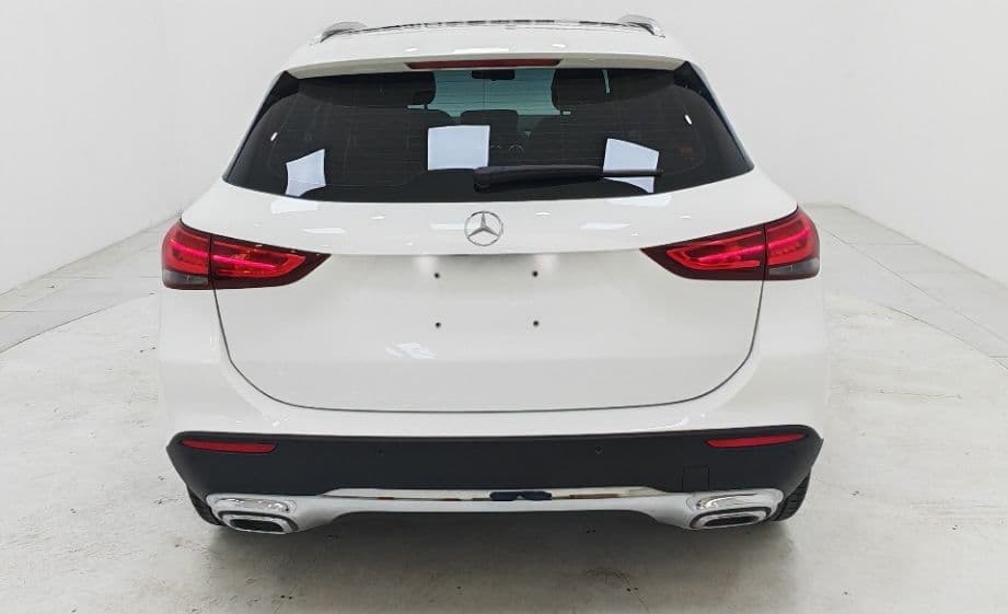 Mercedes-Benz GLA 180 2021 — миниатюра 6