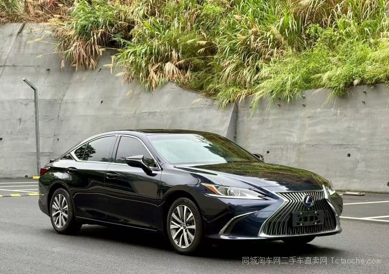 Lexus ES 2021 — миниатюра 3