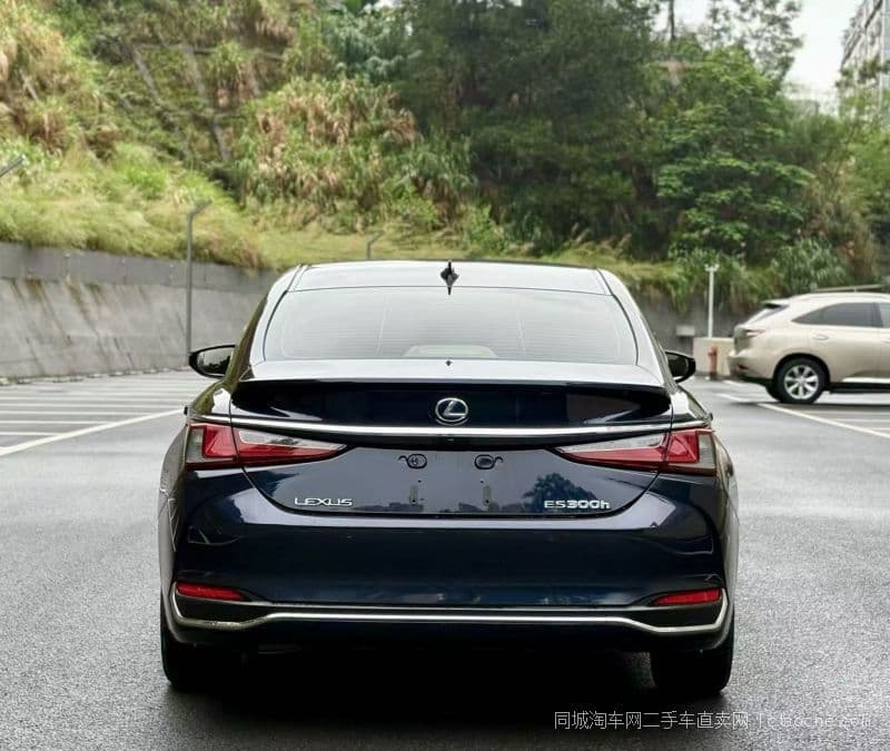 Lexus ES 2021 — миниатюра 8