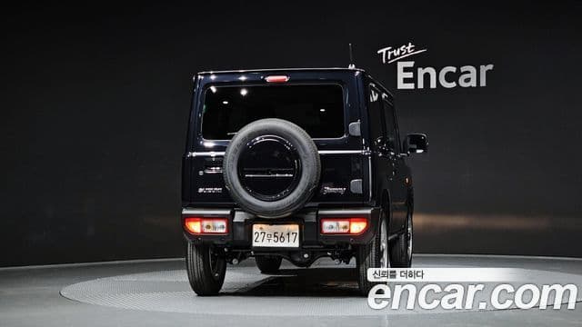 Suzuki Jimny 2025 — миниатюра 4
