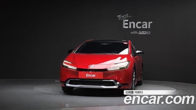 Toyota Prius 2024 — миниатюра 3