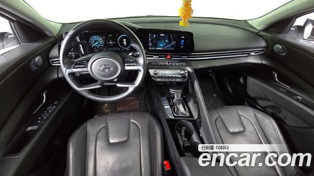 Hyundai Elantra 2021 — миниатюра 7