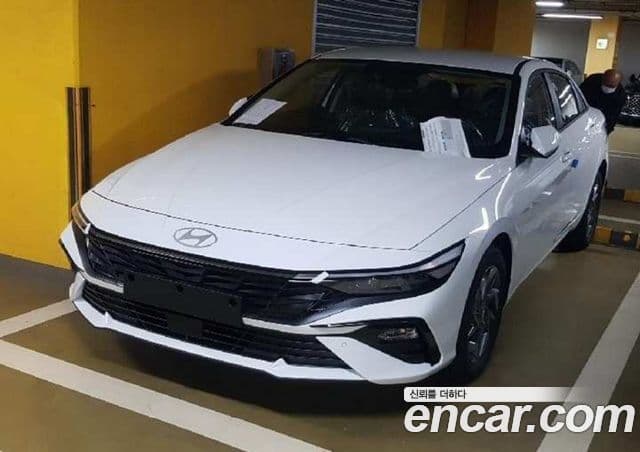 Hyundai Elantra 2026 — миниатюра 2