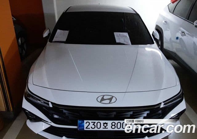 Hyundai Elantra 2026 — миниатюра 3