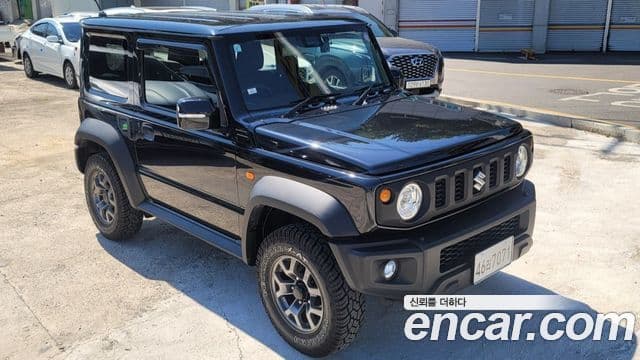Suzuki Jimny 2023 — фото 1