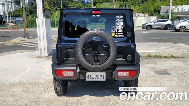 Suzuki Jimny 2023 — миниатюра 4