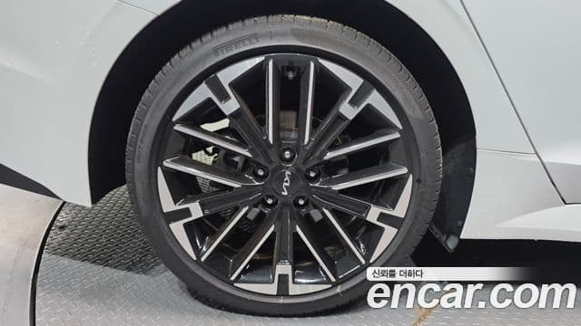 Kia K5 2025 — миниатюра 5