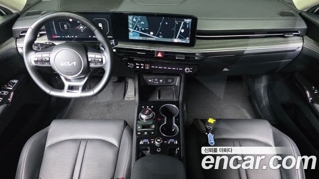 Kia K5 2025 — миниатюра 7