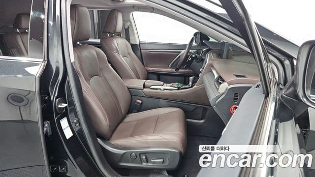 Lexus RX 2021 — миниатюра 10