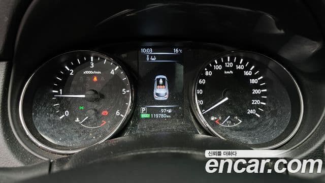 Nissan Qashqai 2016 — миниатюра 8