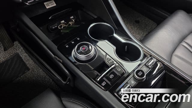 Kia K5 2023 — миниатюра 9