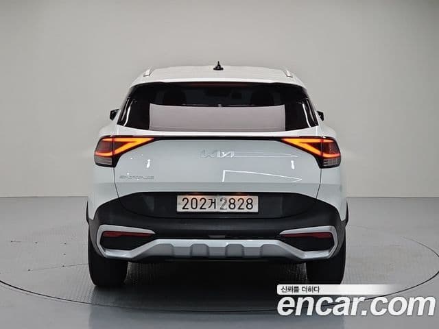 Kia Sportage 2023 — миниатюра 4