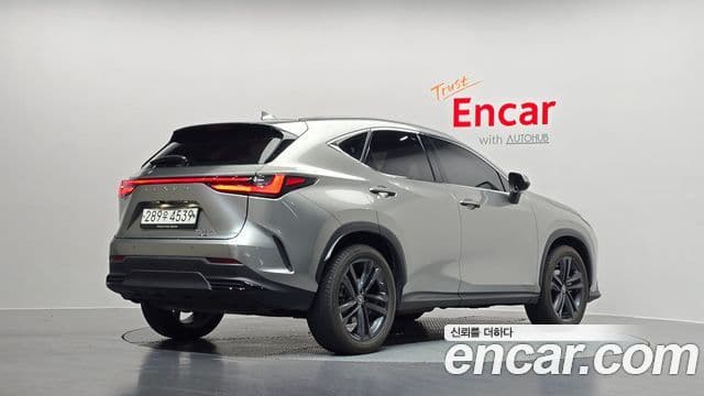 Lexus NX 2023 — миниатюра 2