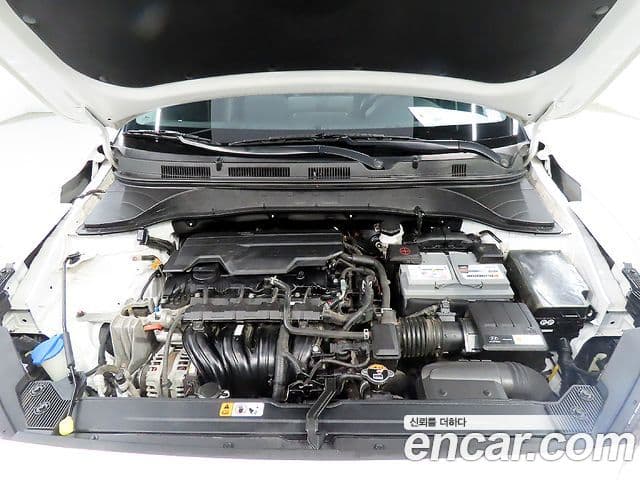 Hyundai Kona 2022 — миниатюра 6