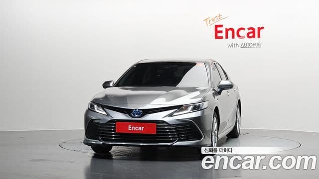Toyota Camry 2023 — миниатюра 3