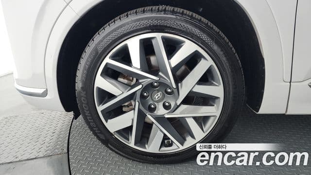 Hyundai Santa Fe 2021 — миниатюра 5