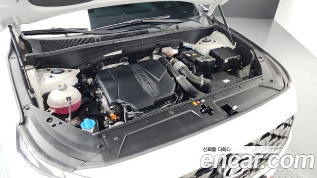 Hyundai Santa Fe 2021 — миниатюра 6