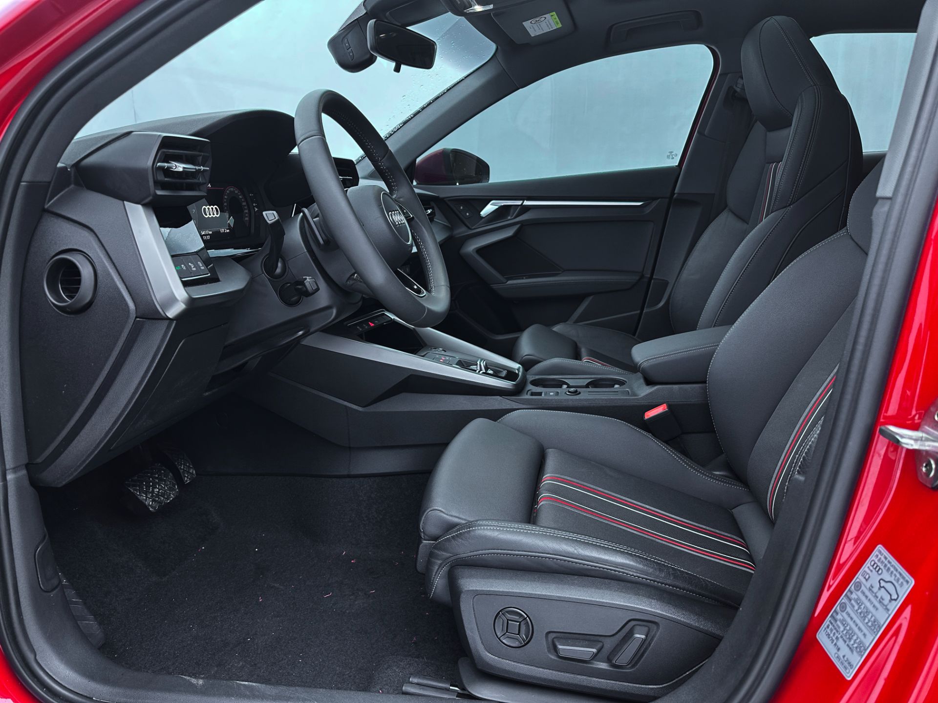 Audi A3L 2021 — миниатюра 9