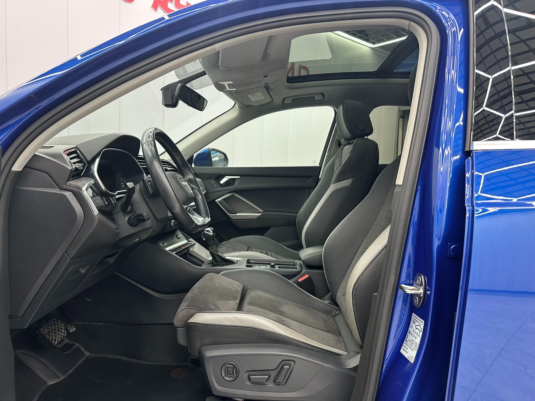 Audi Q3 2022 — миниатюра 7