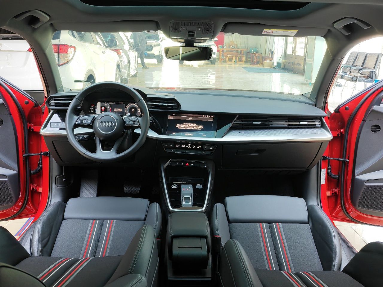 Audi A3 2022 — миниатюра 2