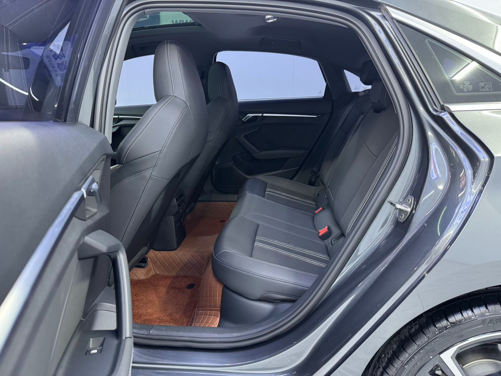 Audi A3L 2022 — миниатюра 8