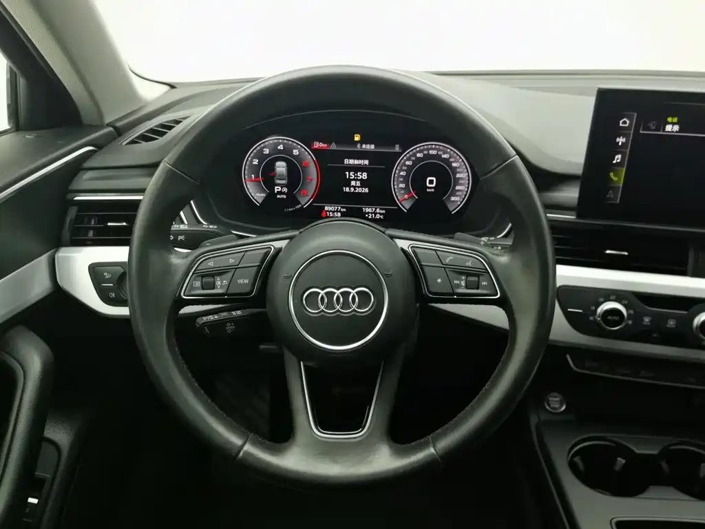 Audi A4L 2022 — миниатюра 11