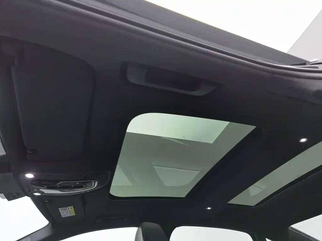 Audi A6L 2023 — миниатюра 14