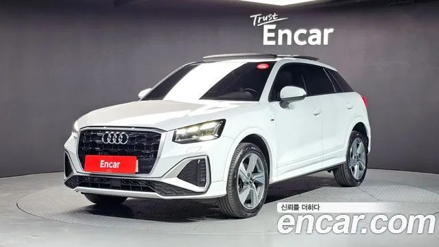 Audi Q2 2023 — фото 1