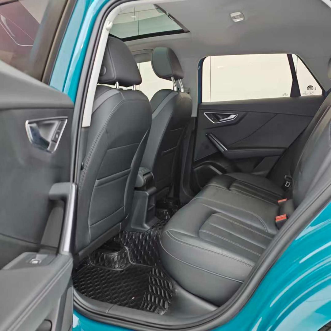 Audi Q2L 2022 — миниатюра 9