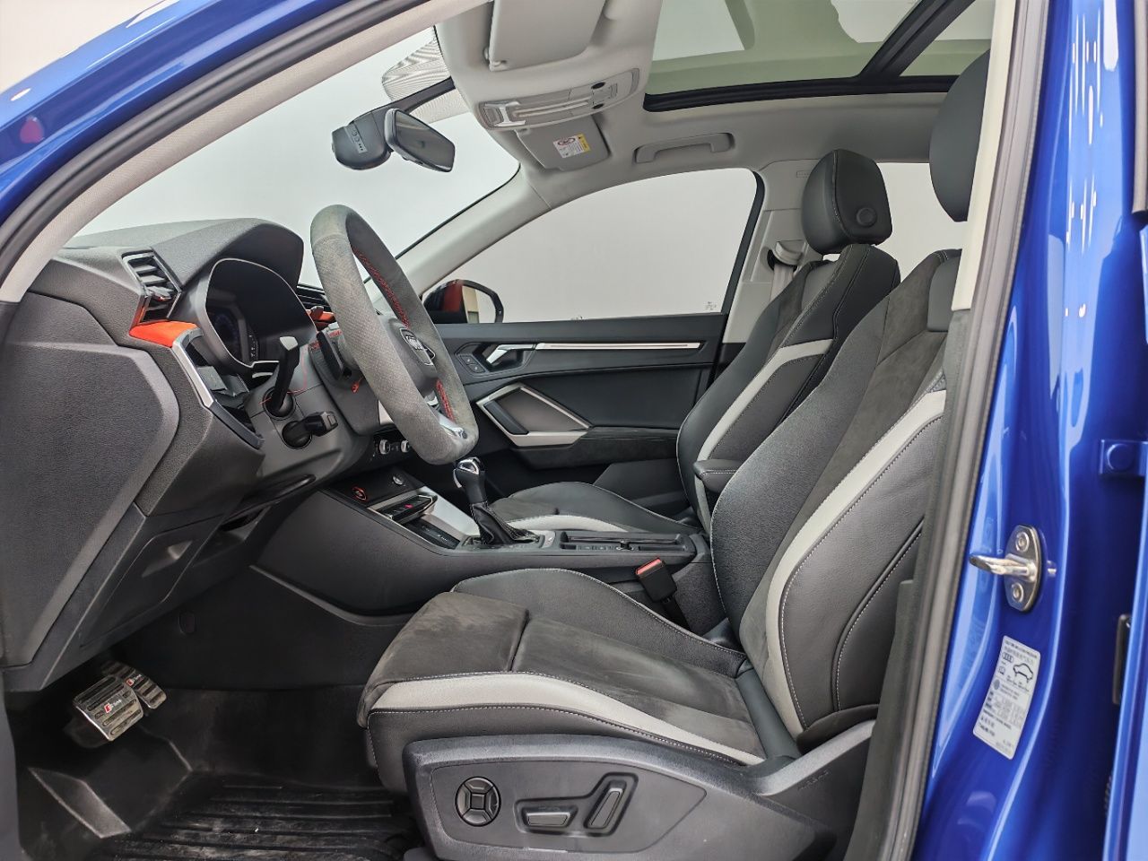 Audi Q3 2021 — миниатюра 4