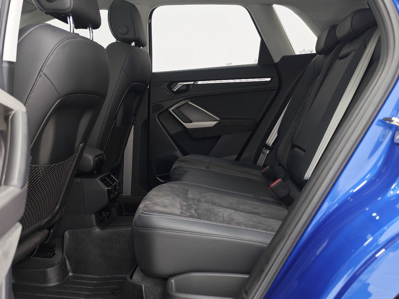 Audi Q3 2021 — миниатюра 6