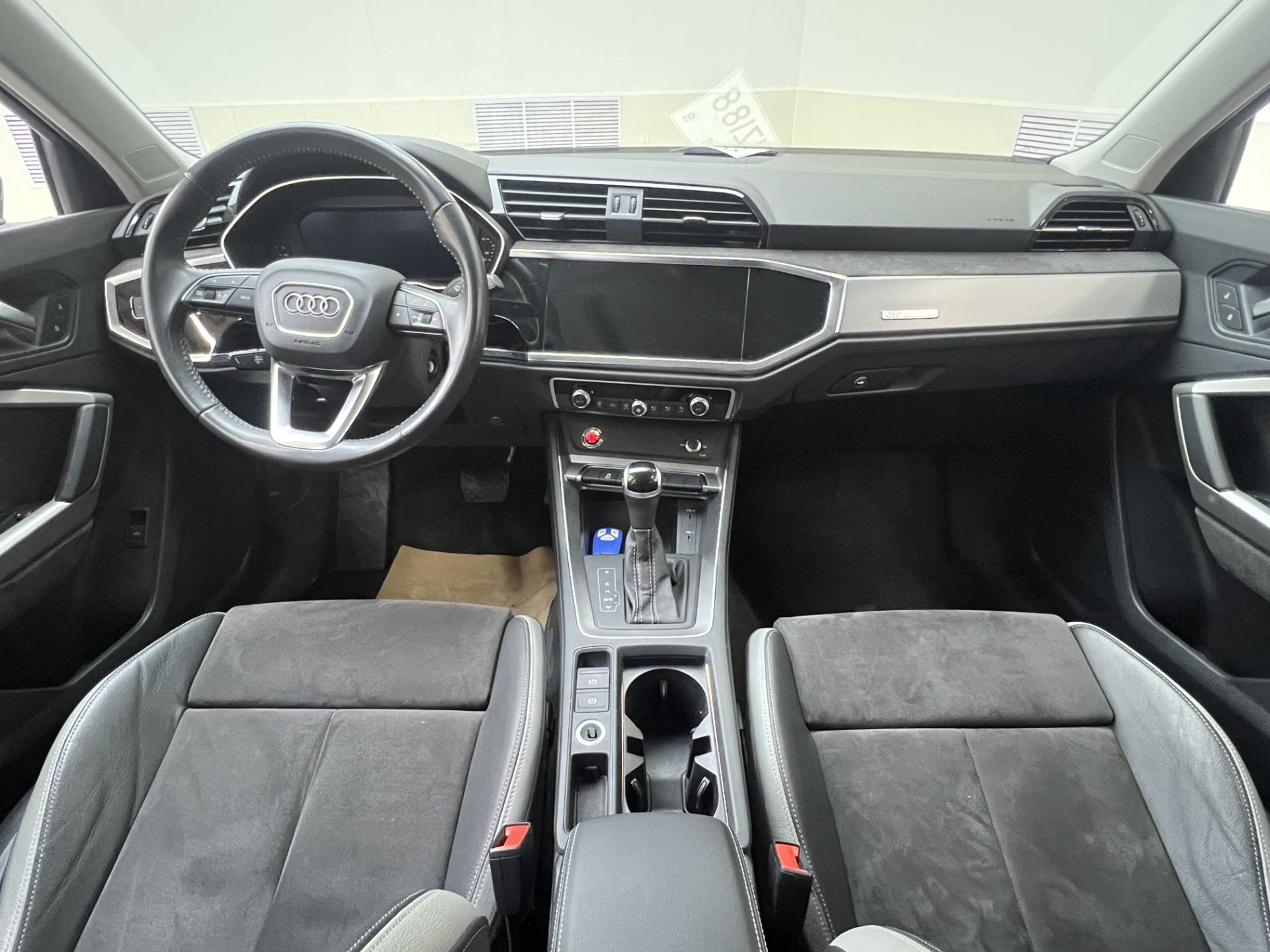 AUDI Q3 2022 — миниатюра 5