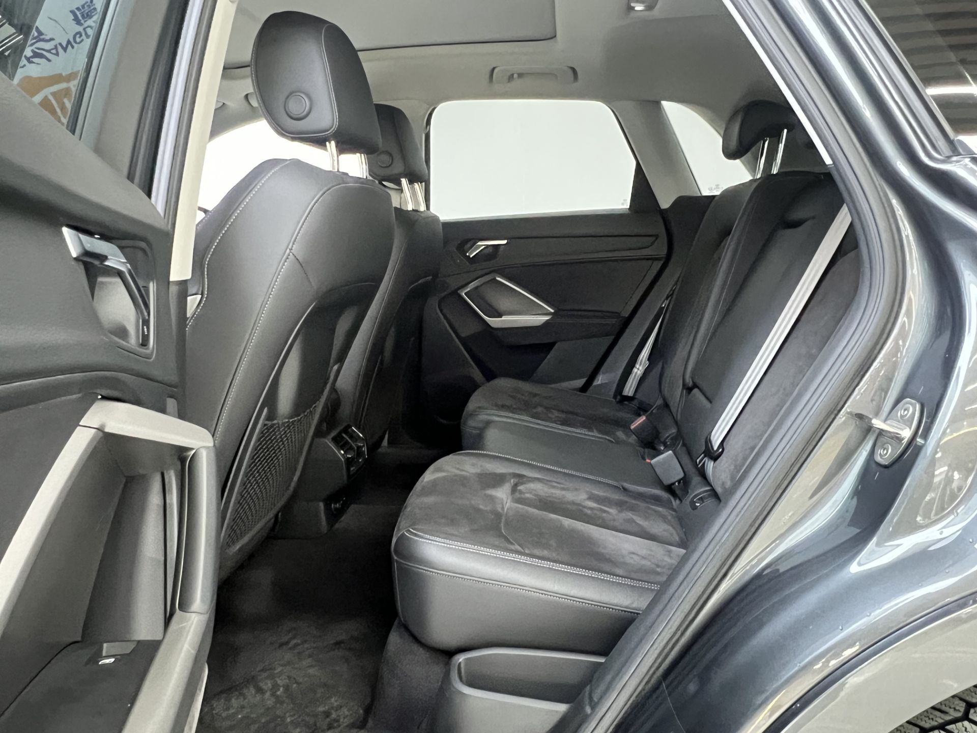 AUDI Q3 2022 — миниатюра 9