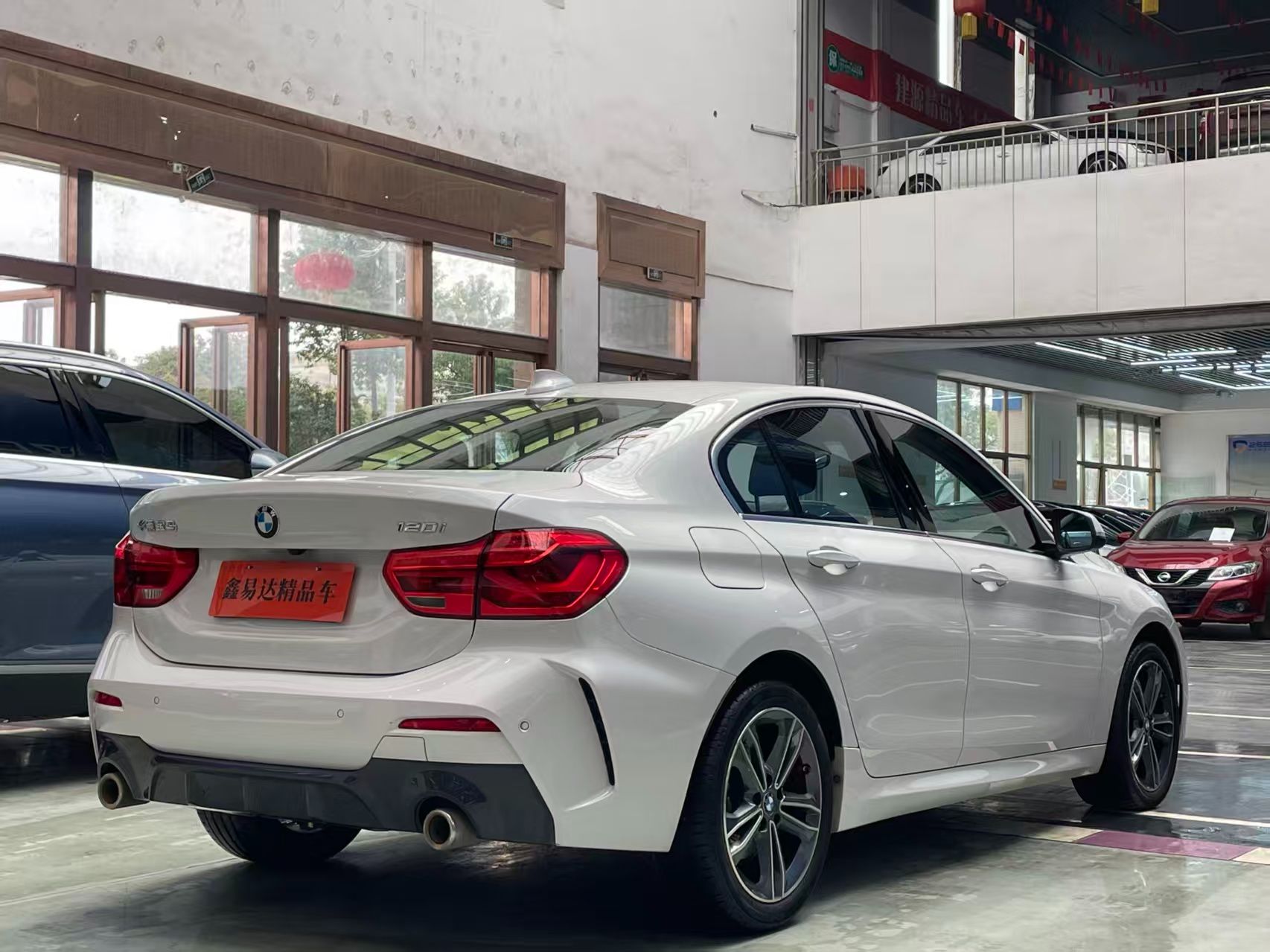 BMW 120 2022 — миниатюра 5