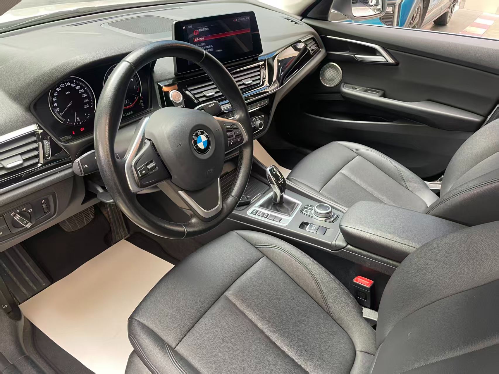 BMW 120 2022 — миниатюра 6