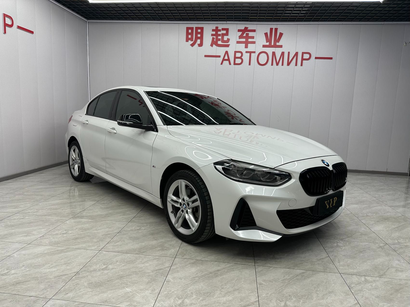 BMW 120I 2022 — миниатюра 8