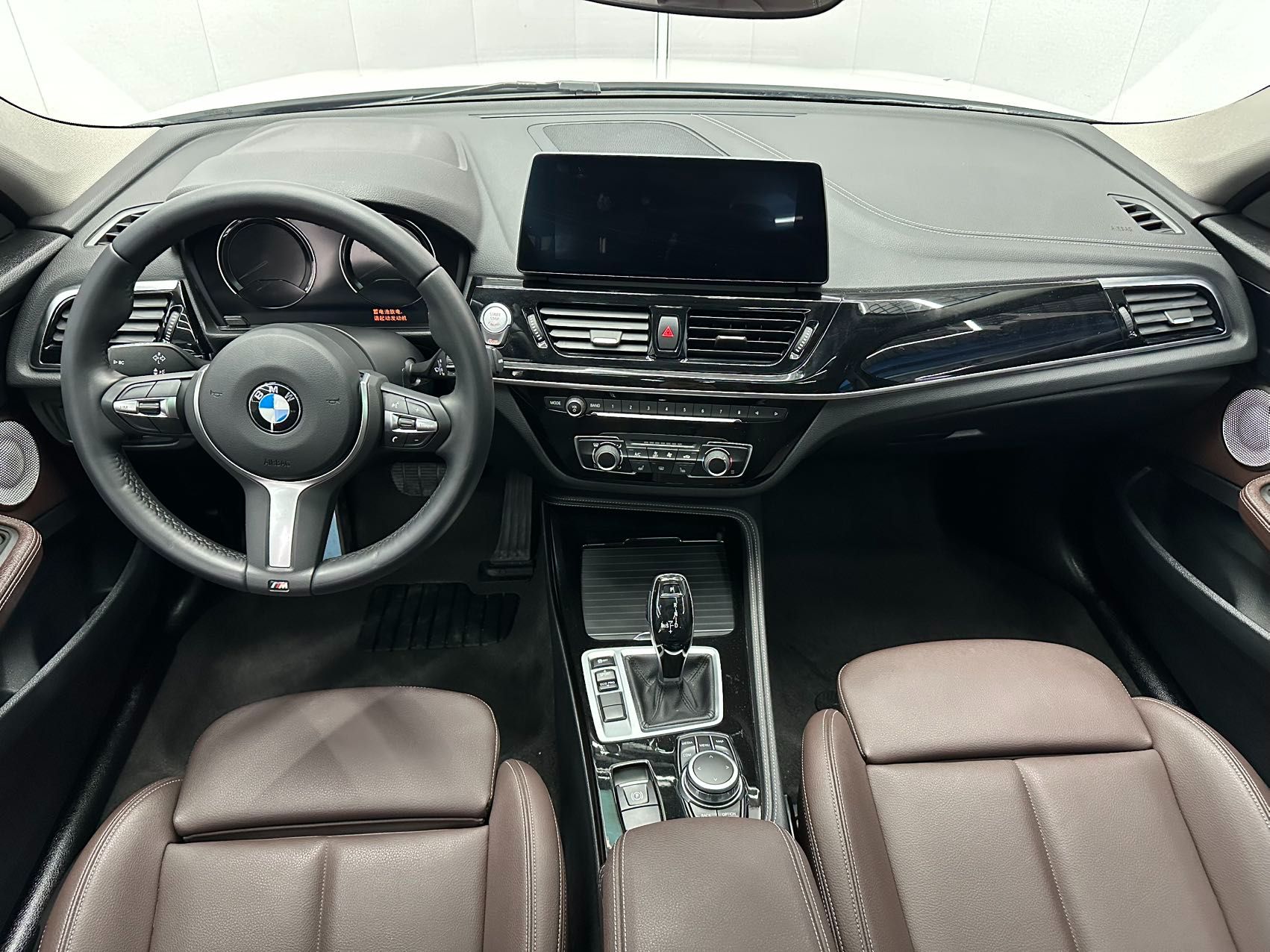 BMW 120I 2022 — миниатюра 9