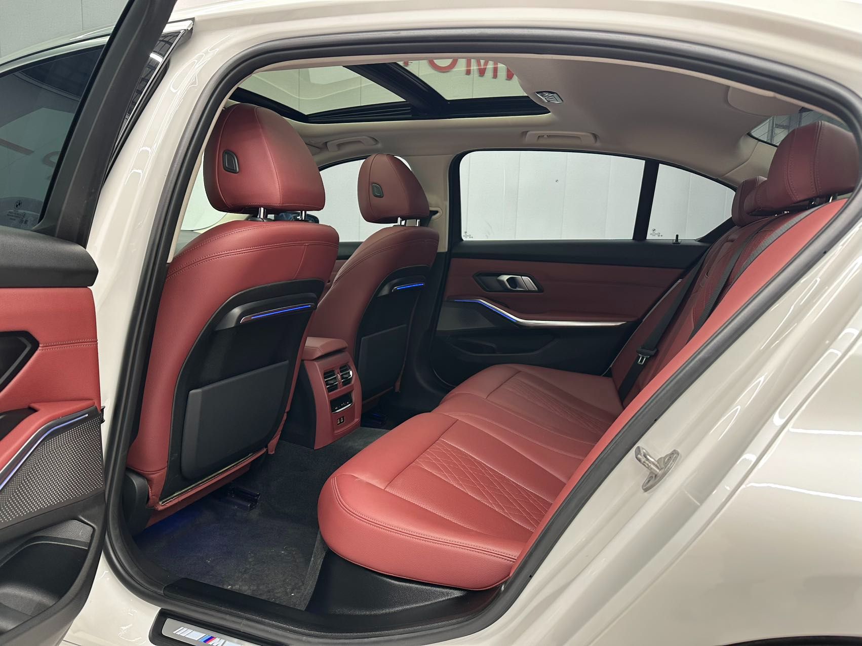 BMW 320Li 2022 — миниатюра 5