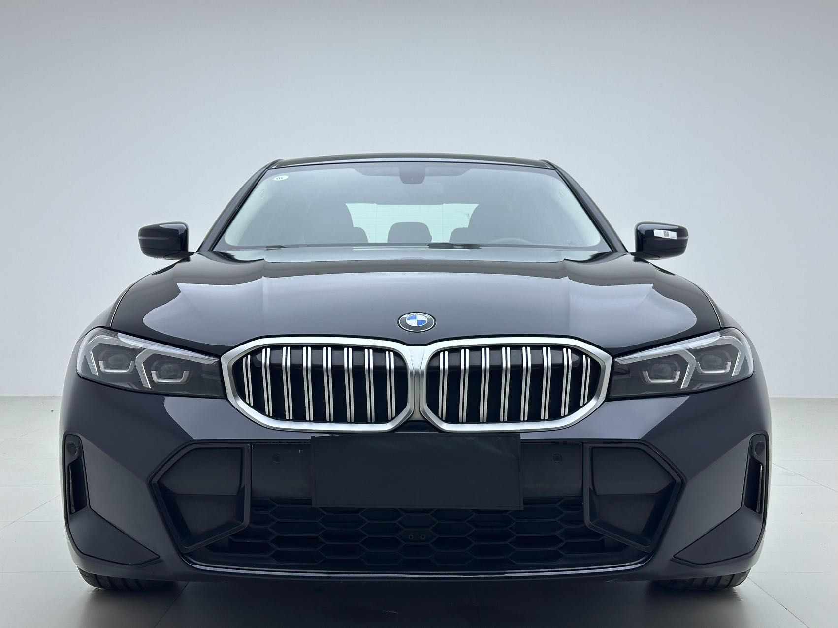 BMW 320LI M SPORT 2023 — фото 2