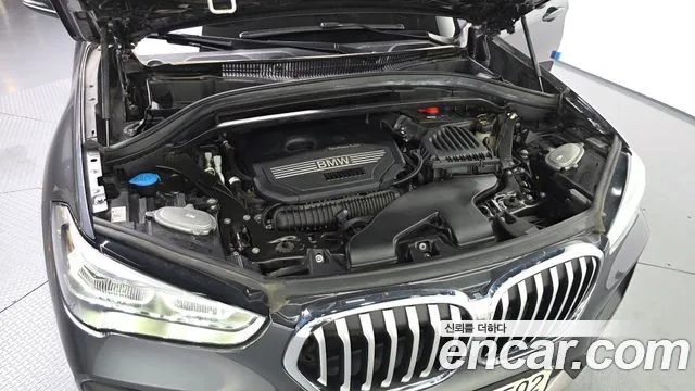 BMW X1 2021 — миниатюра 6