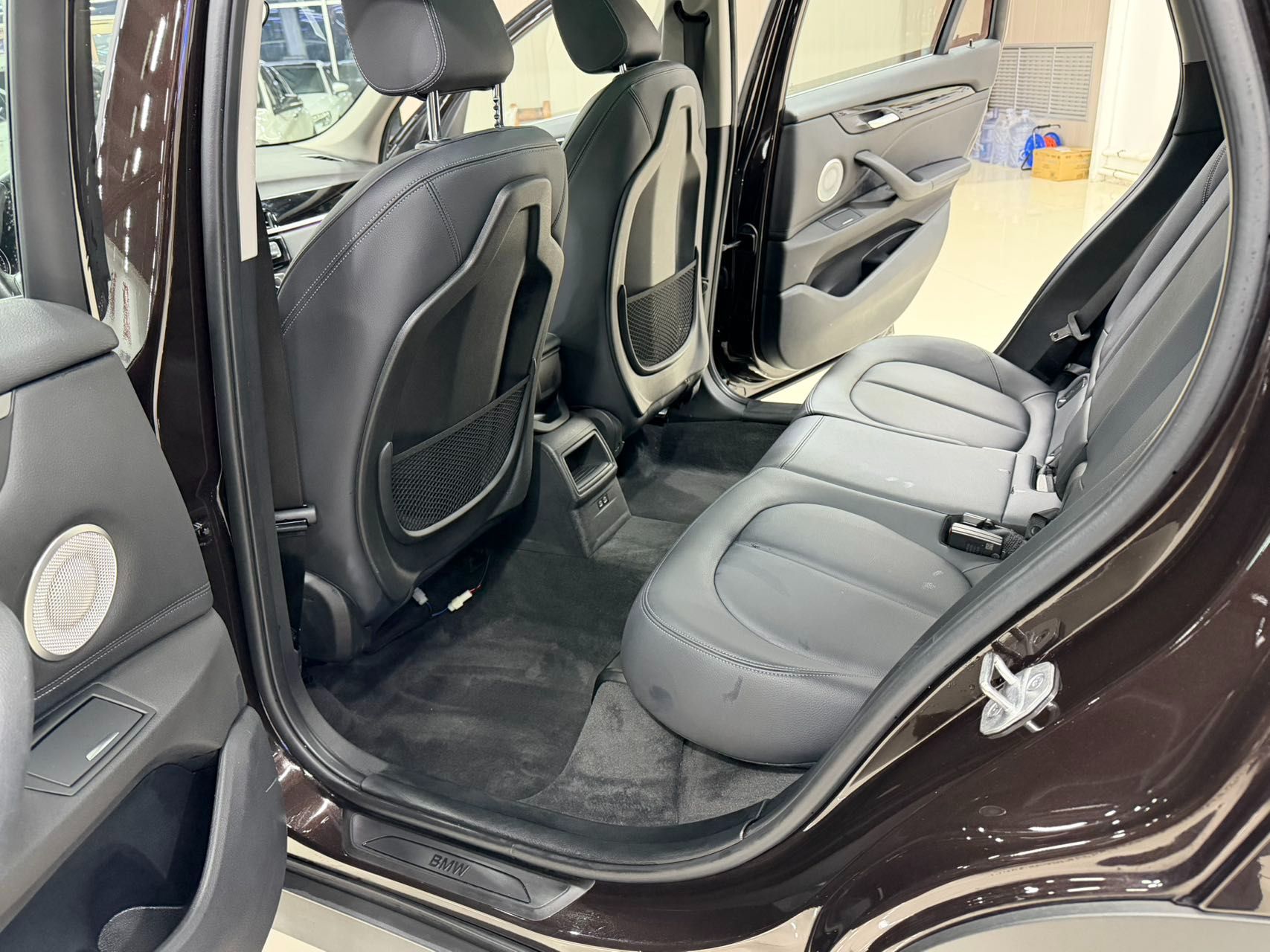 BMW X1 2021 — миниатюра 5