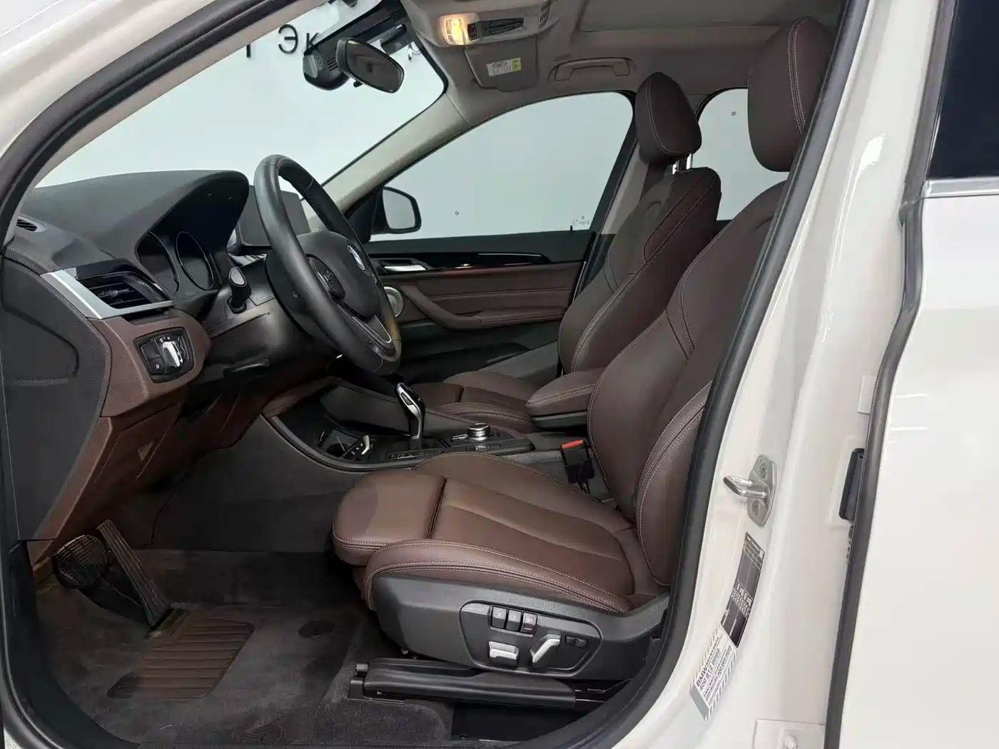 BMW X1 2022 — миниатюра 18