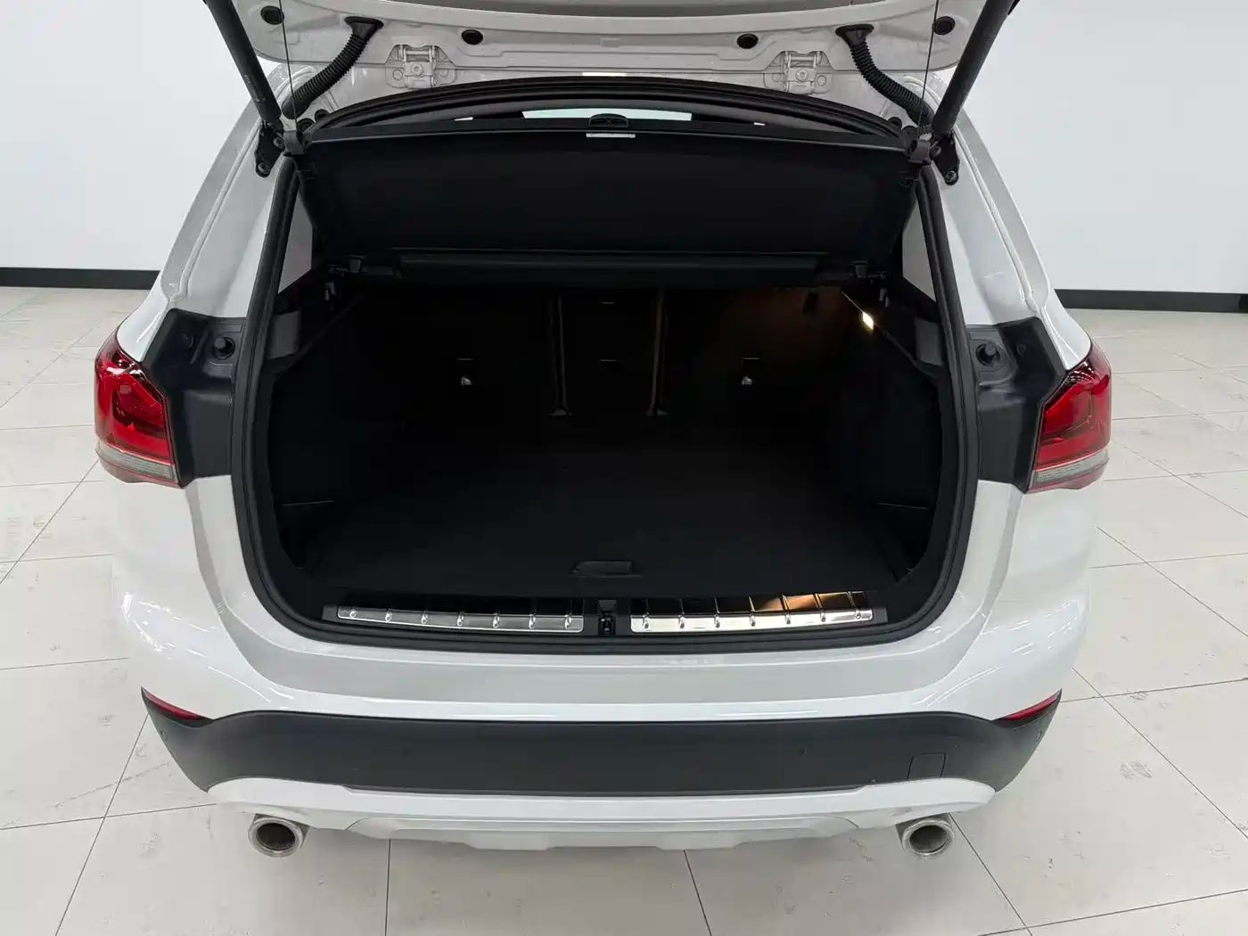BMW X1 2022 — миниатюра 8