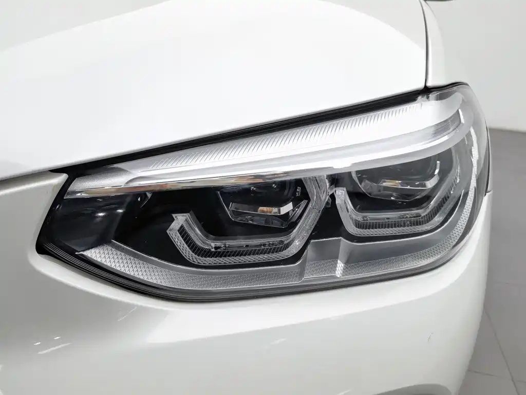 BMW X3 2021 — миниатюра 7
