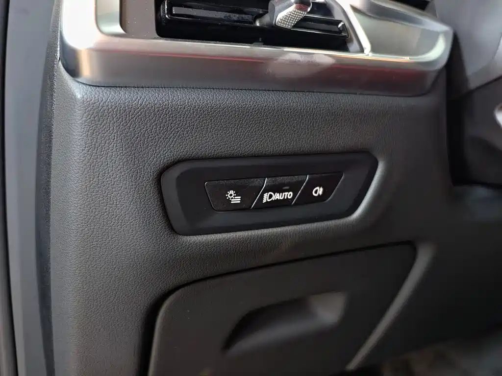 BMW X5 2025 — миниатюра 20
