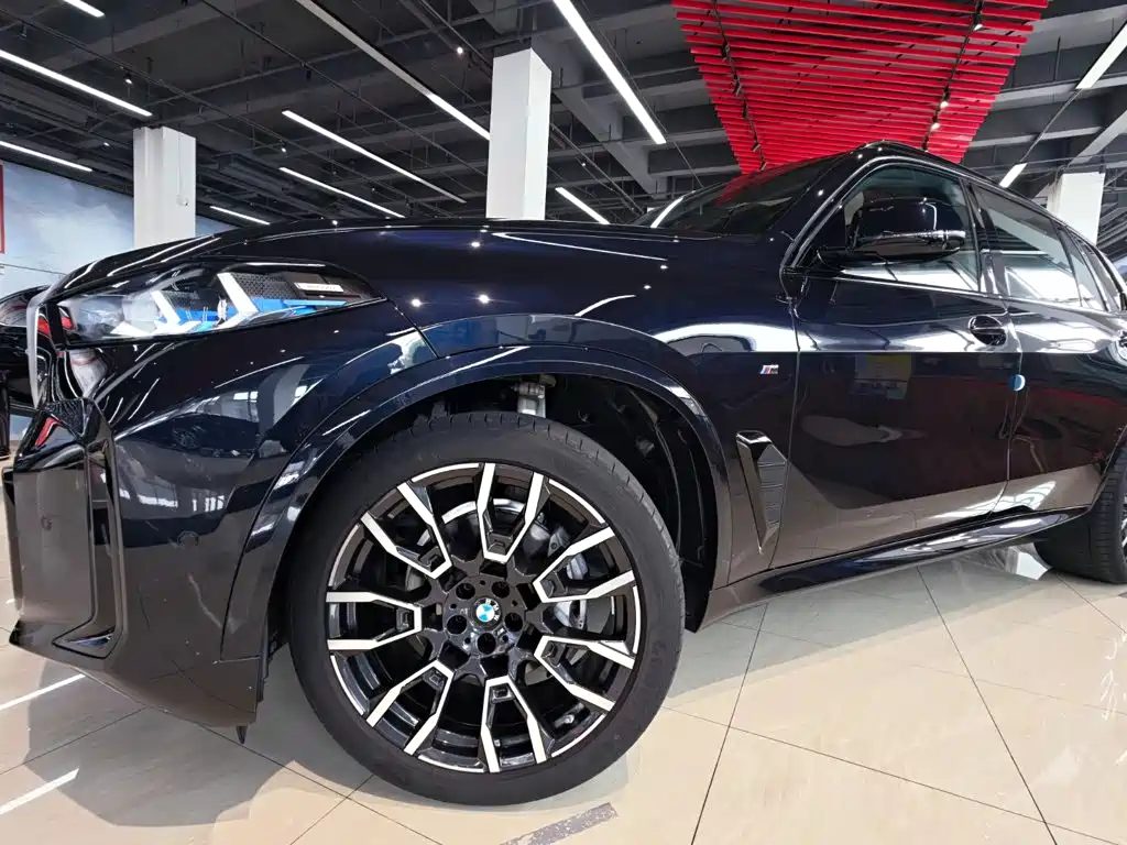 BMW X5 2025 — миниатюра 6